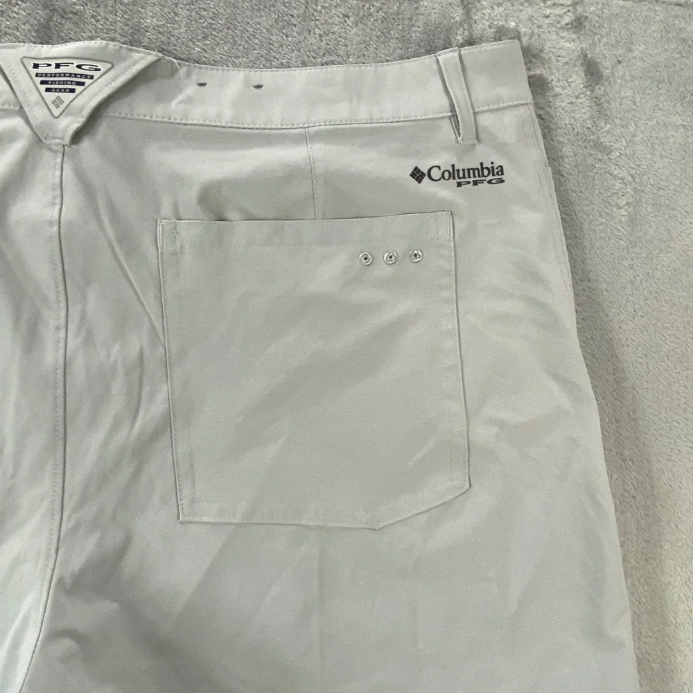 COLUMBIA PFG Fishing Shorts Mens 38‎ Gray Performance Outdoor Utility Summer